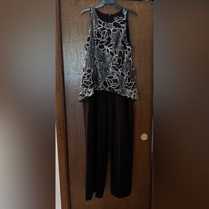 NWT Adrianna Papell Black Size 16 Sequin Crepe Jumpsuit